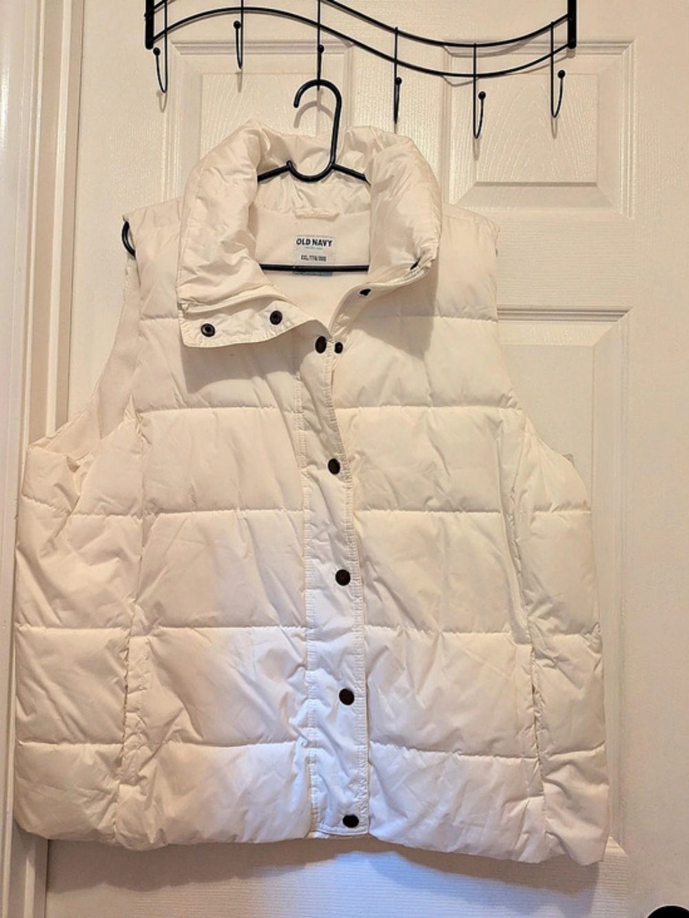 Old Navy Frost-Free Puffer Vest White XXL